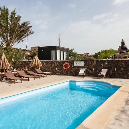 Värdshus Azulfit Surya Yoga & Pilates Retreat La Oliva