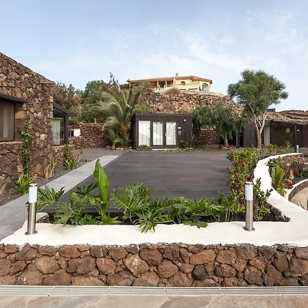 Azulfit Surya Yoga & Pilates Retreat La Oliva